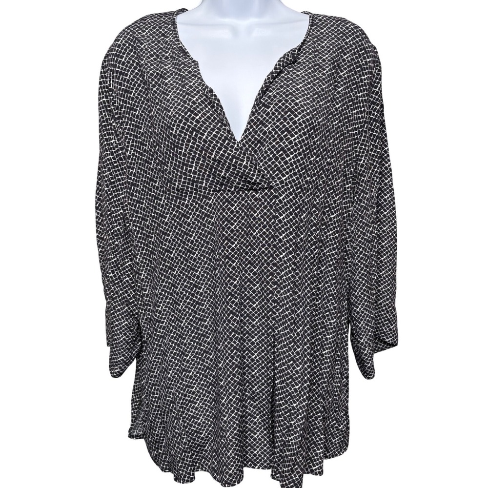 TOMMY BAHAMA Womens Black White Geometric Tunic Blouse L Resortwear Flowy Chic